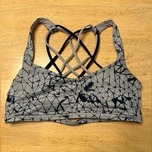 Lululemon bra - size 6
